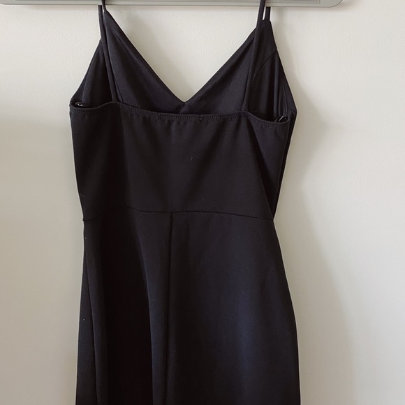 Lulus: little black dress size SMALL - Picture 3 of 4